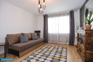 Sitting Room- click for photo gallery